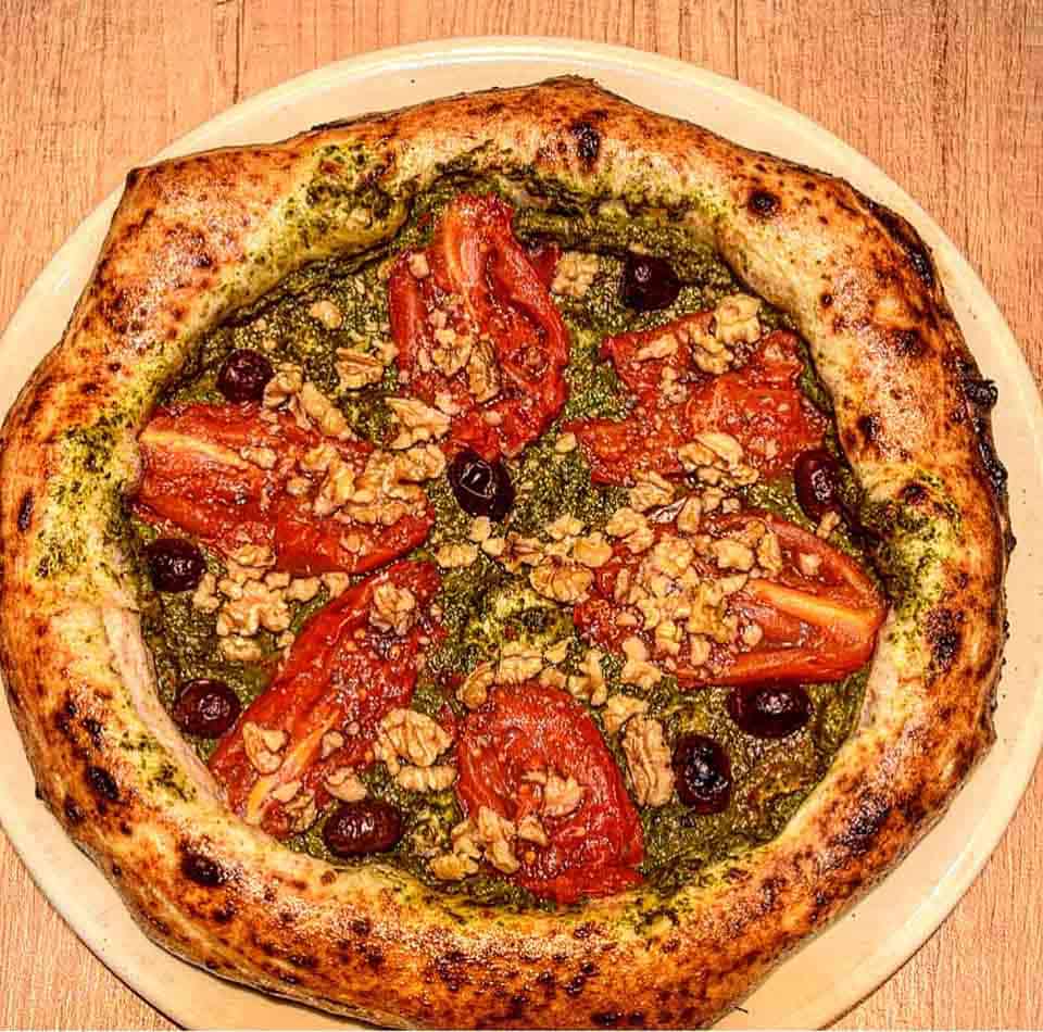 Parte Napoli Pizza Village, menù completo a 12 euro: come acquistare